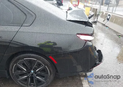 2024 BMW I7 Edrive50 z USA, uszkodzony, nr VIN WBY43EJ03RCP95673